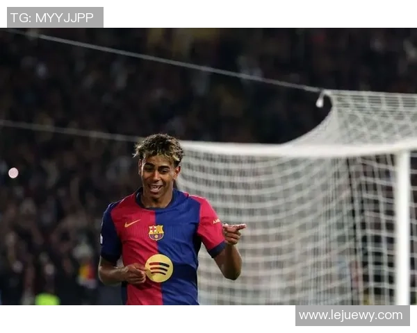 荷兰传奇大胆预测亚马尔未来将超越梅西成足球新王